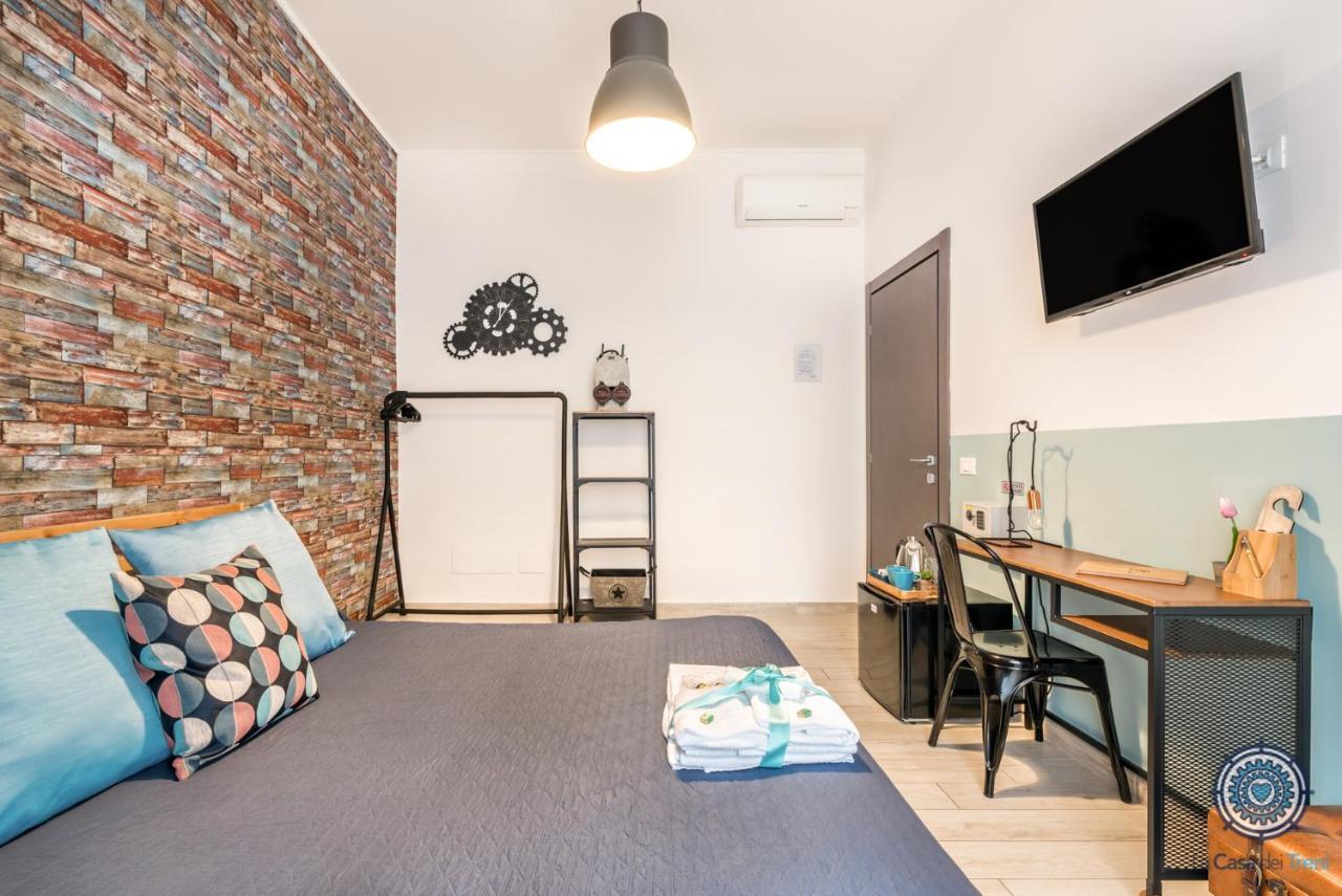 La Casa Dei Treni Affittacamere City Rooms For Travel Lovers ลาสเปเซีย ภายนอก รูปภาพ