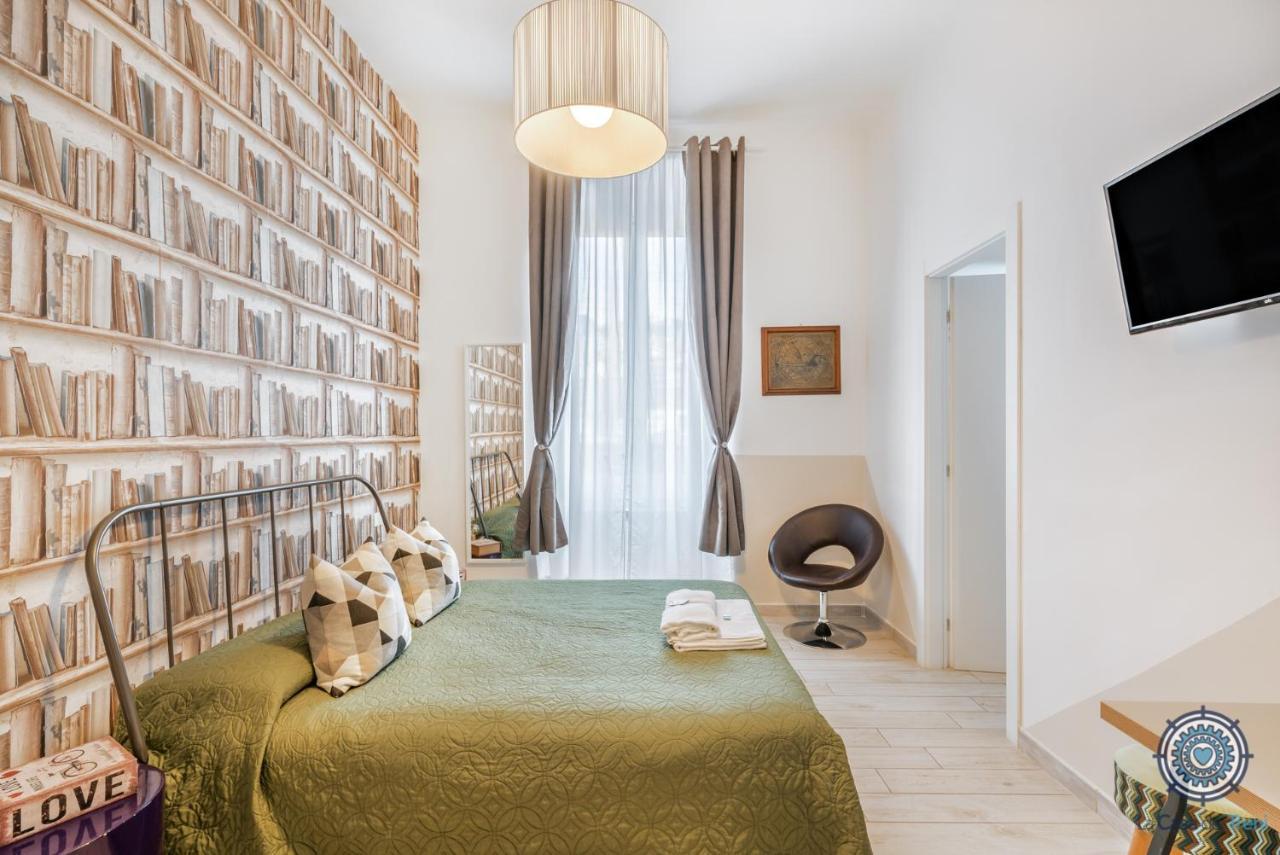 La Casa Dei Treni Affittacamere City Rooms For Travel Lovers ลาสเปเซีย ภายนอก รูปภาพ